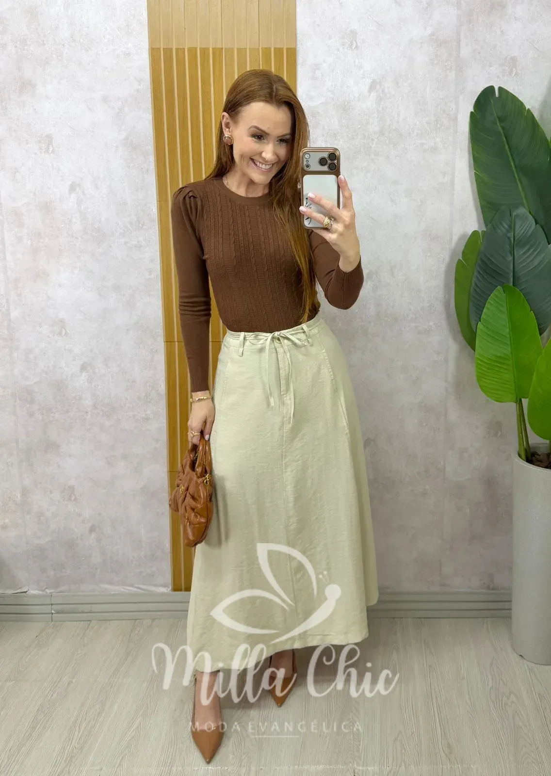 Milla Chic – Saia Geise – Preta (cópia) Milla Chic - Saia Geise - Preta (cópia)