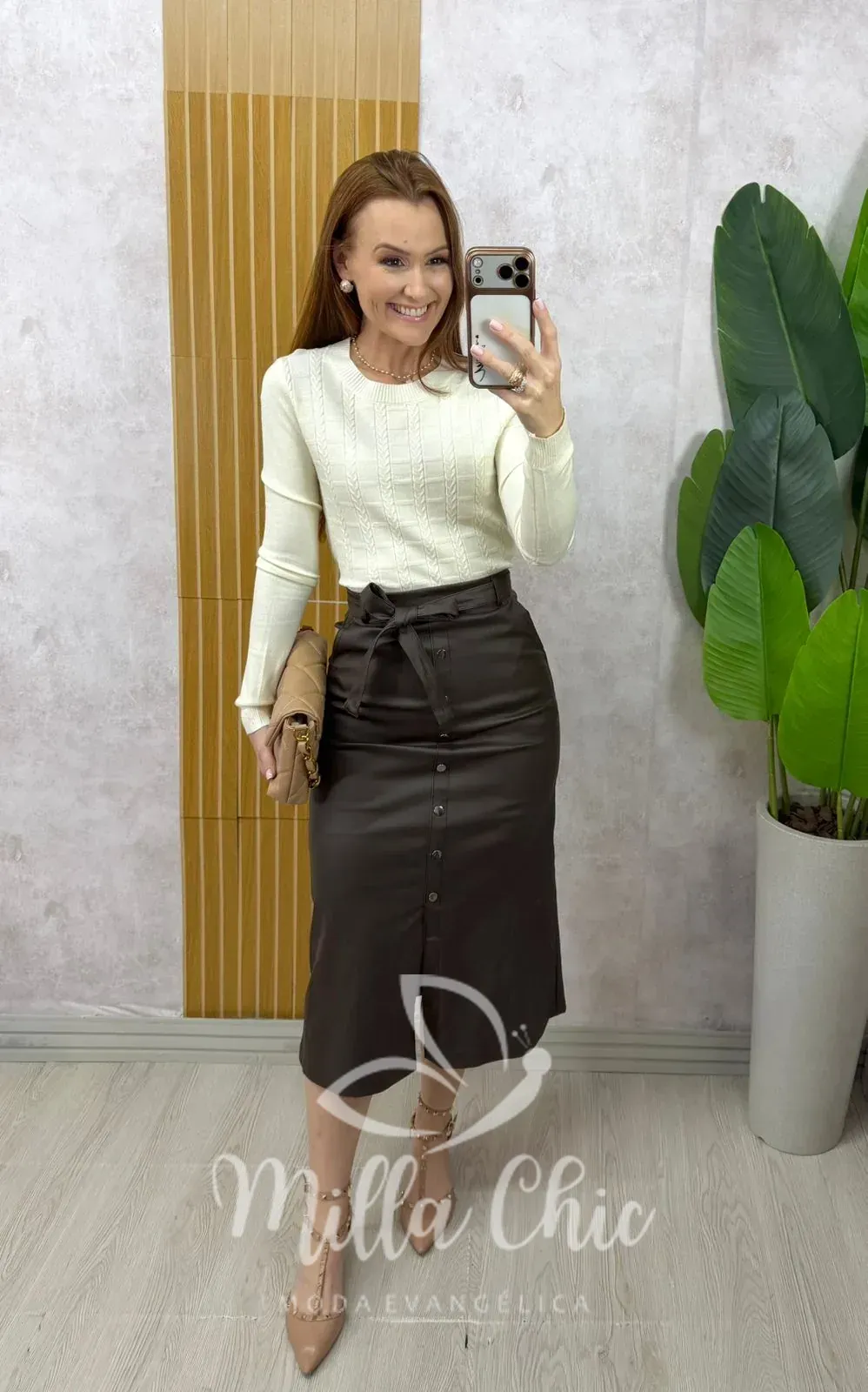 Milla Chic – Saia Marcella Resinada – Marrom Escuro Milla Chic - Saia Marcella Resinada - Marrom Escuro