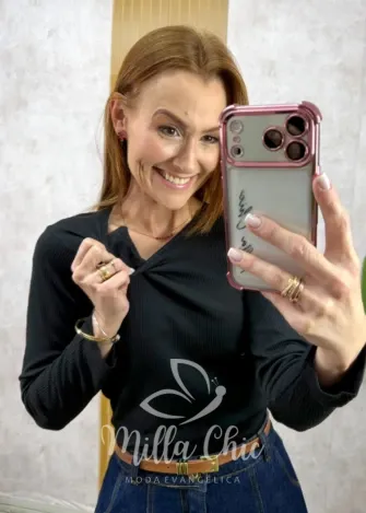 Milla Chic - Blusa Térmica Importada Aurélie Gola Redonda - Preta