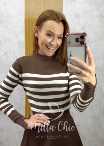 Milla Chic - Cacharel Paris em Tricot modal - P&B (cópia)