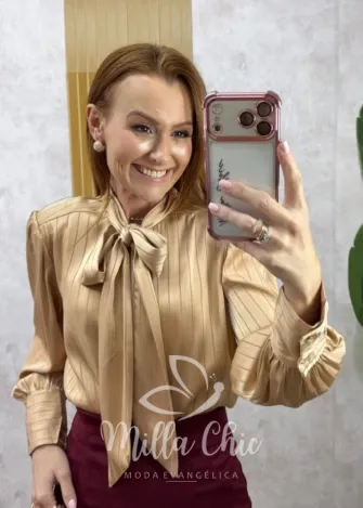 Milla Chic – Camisa Jordânia em cetim gola laço Milla Chic - Camisa Jordânia em cetim gola laço