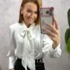 Milla Chic - Camisa Jordânia em cetim gola laço - Nude (cópia)