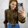 Milla Chic - Camisa Jordânia em cetim gola laço - Nude (cópia)