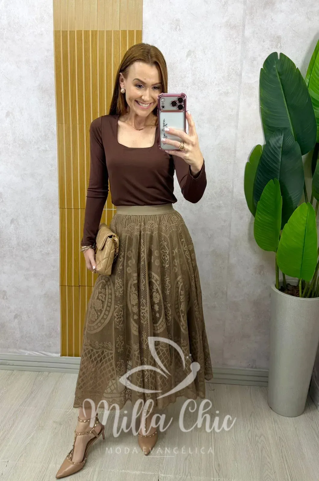 Milla Chic – Saia Brenda em renda – Rosé (cópia) Milla Chic - Saia Brenda em renda - Rosé (cópia)