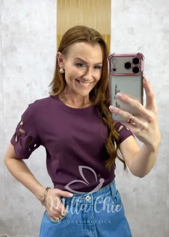 Milla Chic – Blusa Celina malha algodão bordada – Açaí Milla Chic - Blusa Celina malha algodão bordada - Açaí