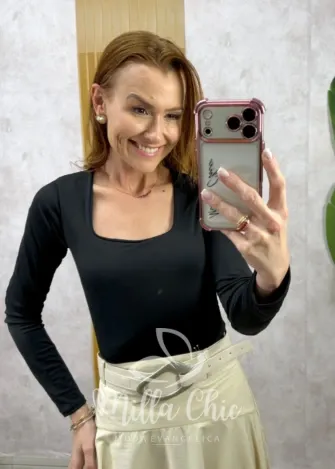 Milla Chic - Blusa Ivana - Preta