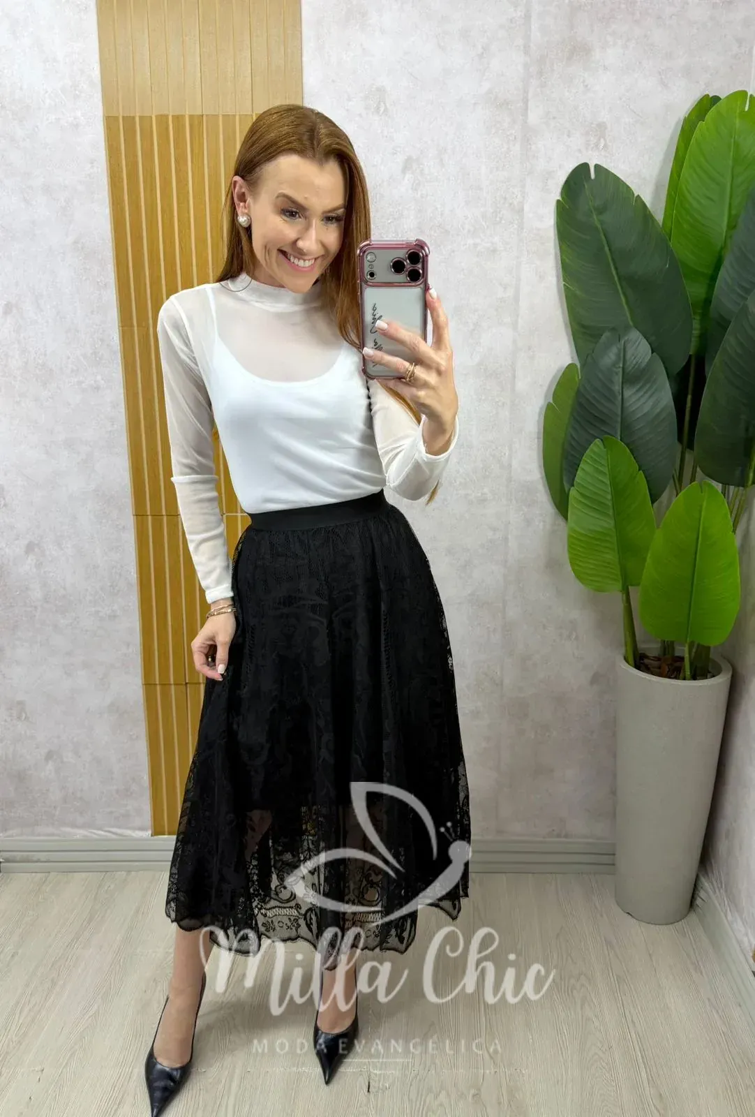 Milla Chic – Saia Brenda em renda – Preta Milla Chic - Saia Brenda em renda - Preta