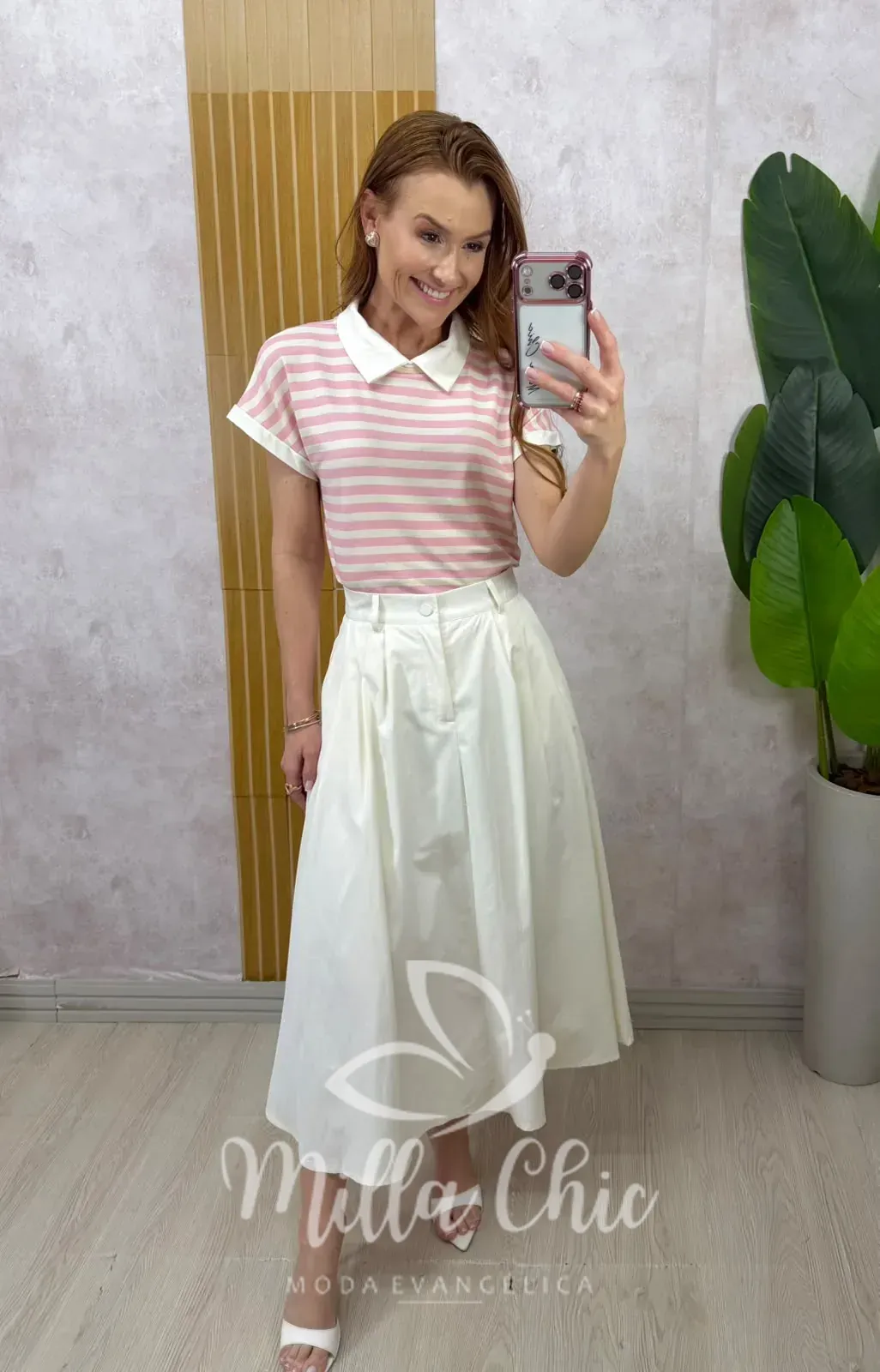 Milla Chic – Saia Brenda em renda – Verde (cópia) Milla Chic - Saia Brenda em renda - Verde (cópia)