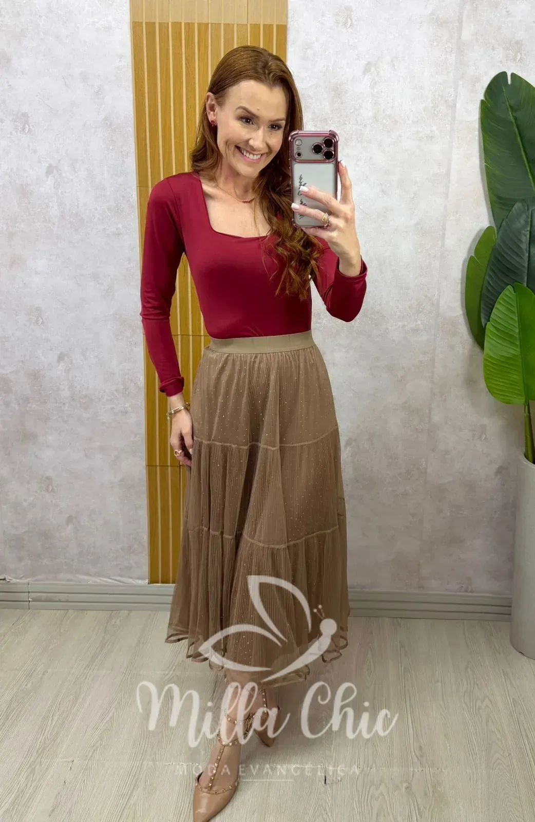 Milla Chic – Saia Roberta em tule plissado – Preta (cópia) Milla Chic - Saia Roberta em tule plissado - Preta (cópia)