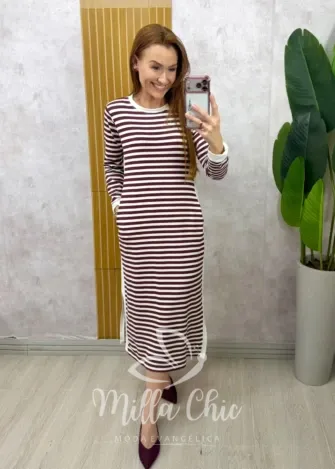 Milla Chic – Vestido Comfy Sayuri em Moletinho – Bordô Milla Chic - Vestido Comfy Sayuri em Moletinho - Bordô