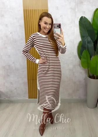 Milla Chic - Vestido Comfy Sayuri em Moletinho - Marrom