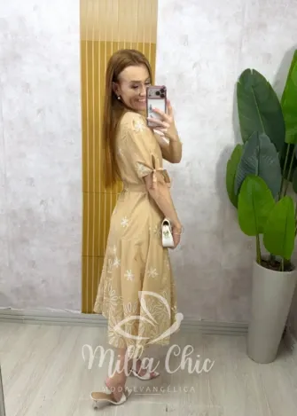 Milla Chic - Vestido Eugênia em Lesie bordado - Bege