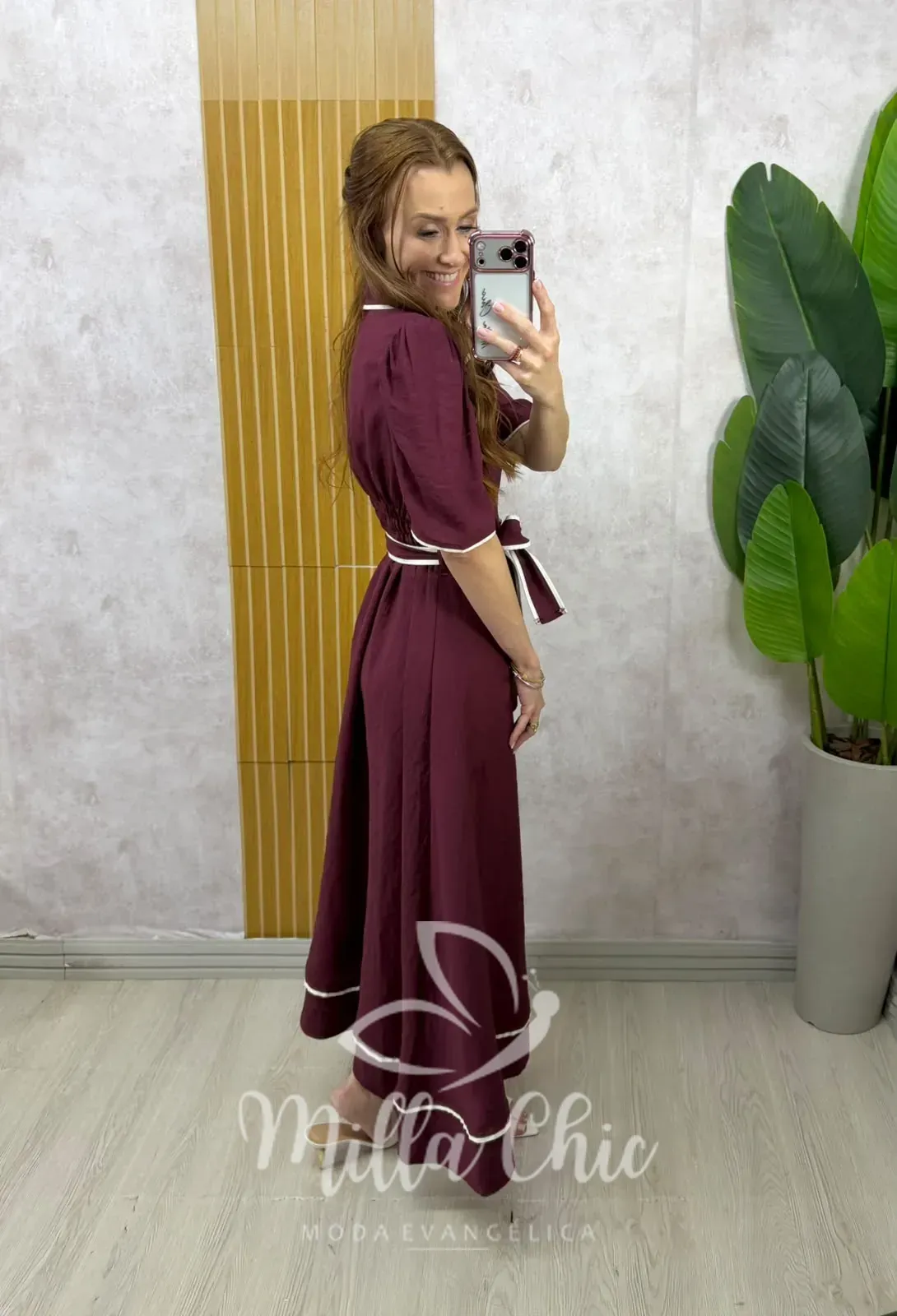 Milla Chic – Vestido Iara – Cherry Milla Chic - Vestido Iara - Cherry
