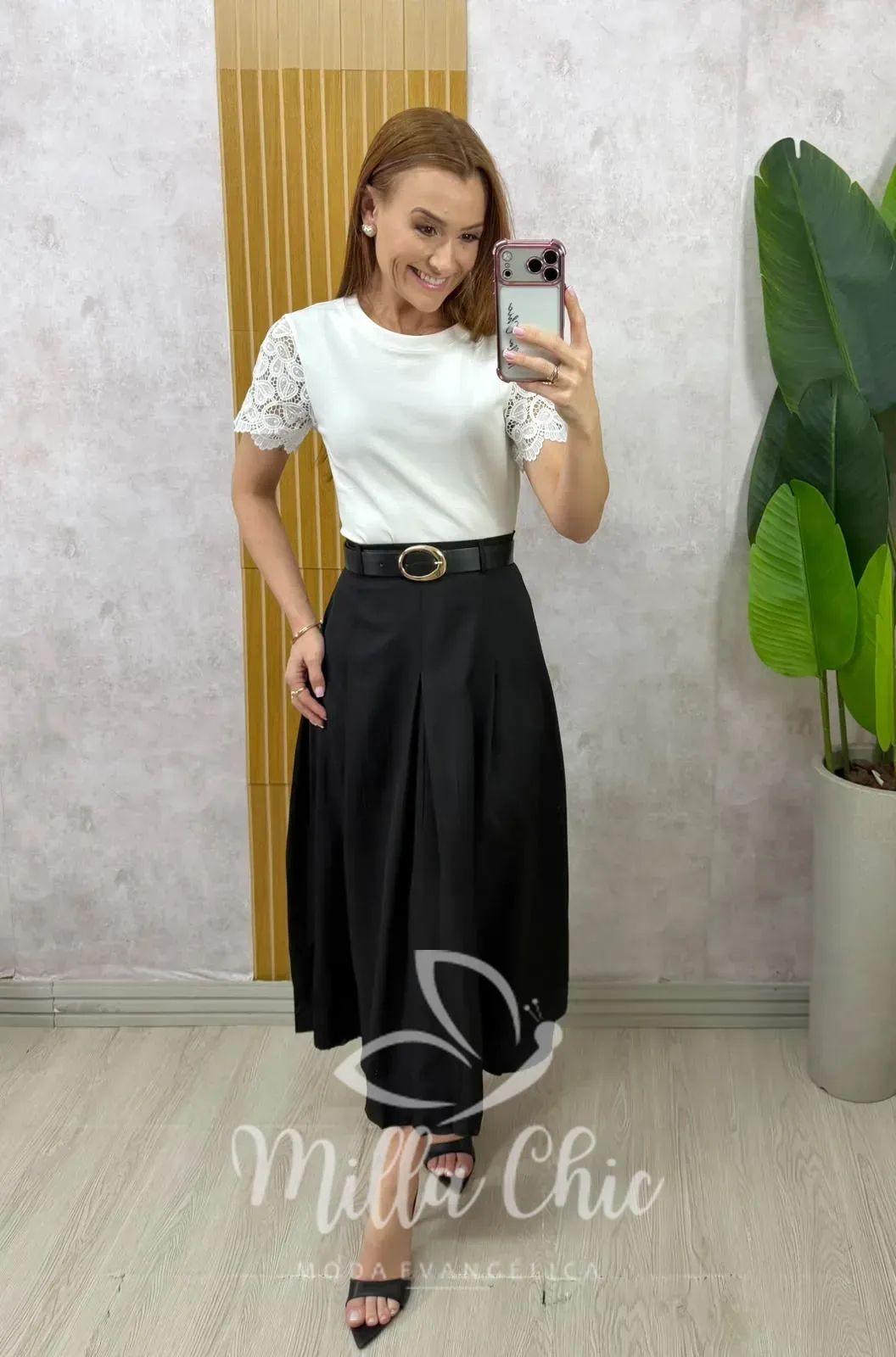 Milla Chic – Saia Arlete – Branca (cópia) Milla Chic - Saia Arlete - Branca (cópia)