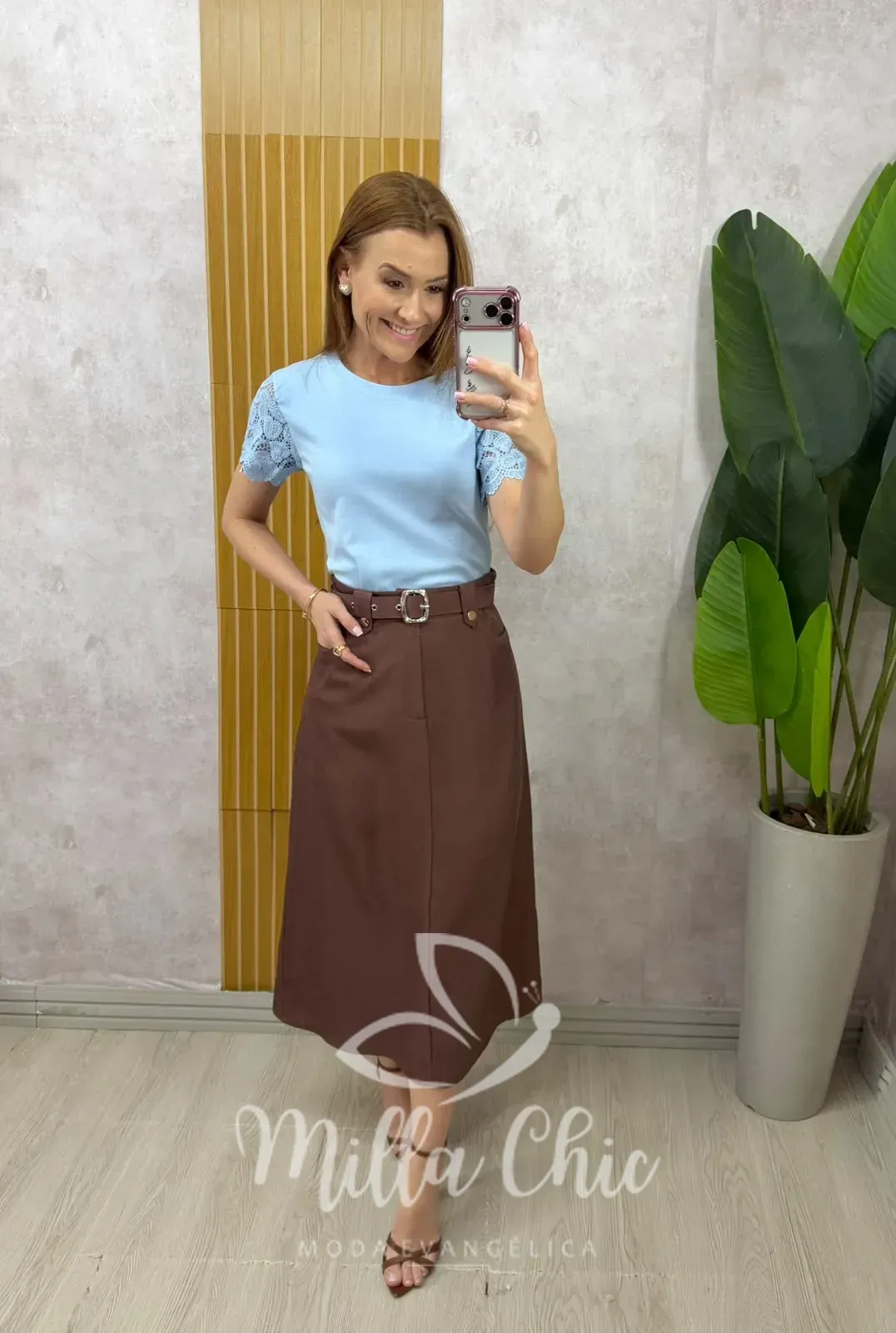 Milla Chic – Saia Carmem em alfaiataria – Marrom Milla Chic - Saia Carmem em alfaiataria - Marrom