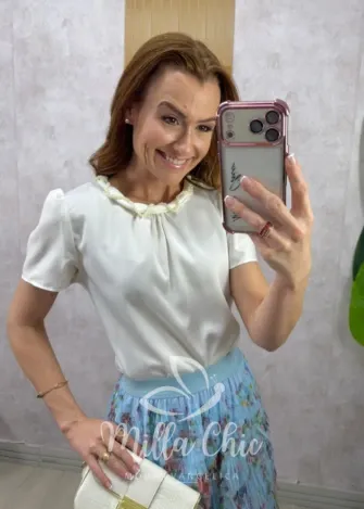 Milla Chic - Blusa Simone em cetim bordada - Branca (cópia)