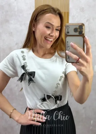 Milla Chic – Blusa Geovana — Tricô Modal Estilo Colete – Branco (cópia) Milla Chic - Blusa Geovana — Tricô Modal Estilo Colete - Branco (cópia)