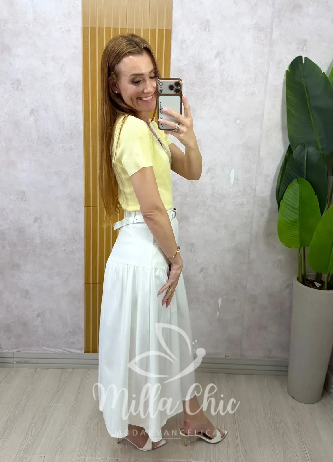 Milla Chic – Saia Eloá — Alfaiataria com Cinto – Branca Milla Chic - Saia Eloá — Alfaiataria com Cinto - Branca