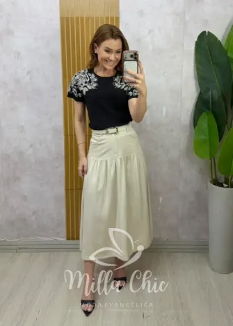 Milla Chic – Saia Eloá — Alfaiataria com Cinto – Creme Milla Chic - Saia Eloá — Alfaiataria com Cinto - Creme