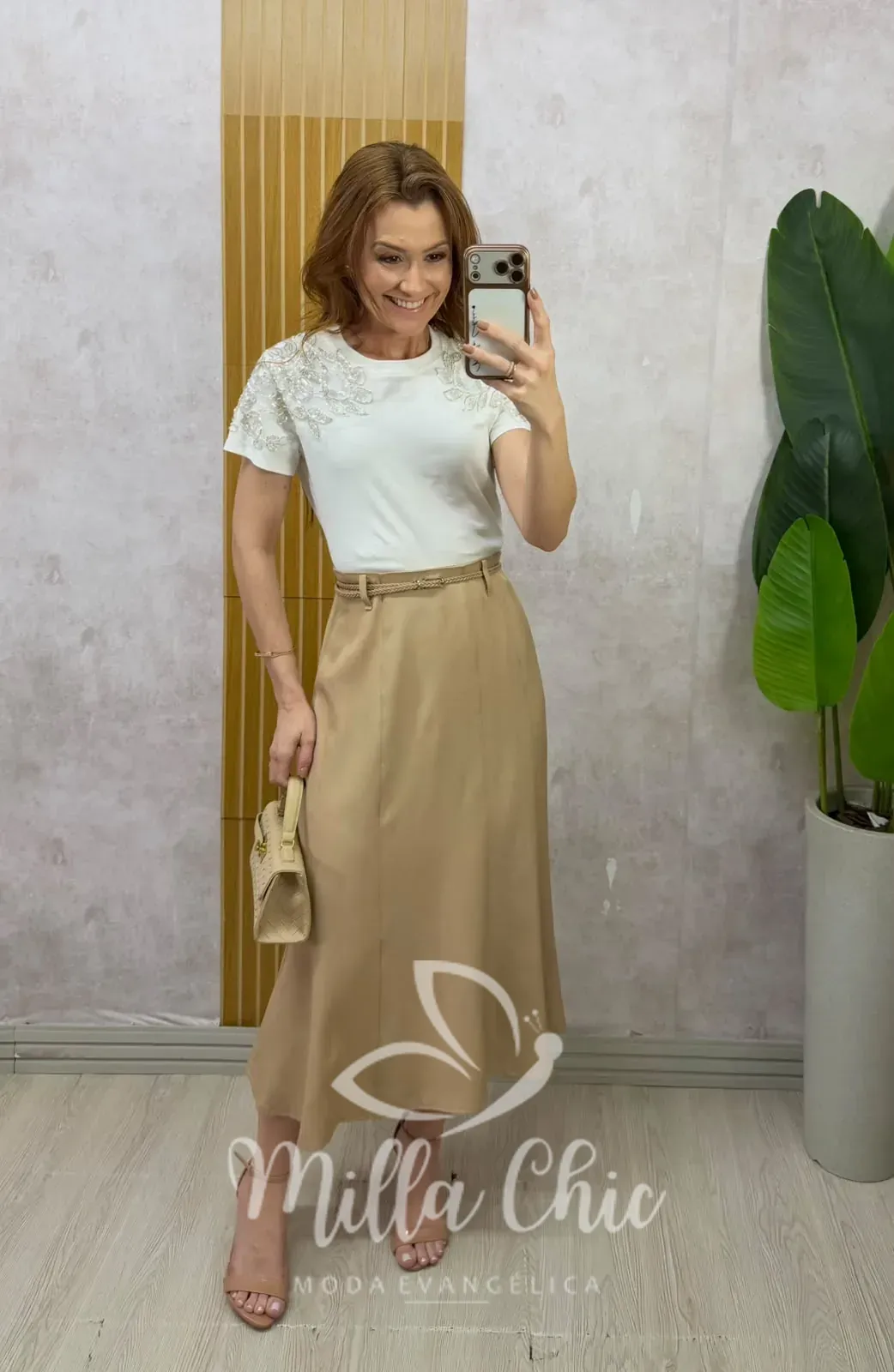 Milla Chic – Saia Gerusa Alfaiataria com Cinto e Lenço – Caqui Milla Chic - Saia Gerusa Alfaiataria com Cinto e Lenço - Caqui